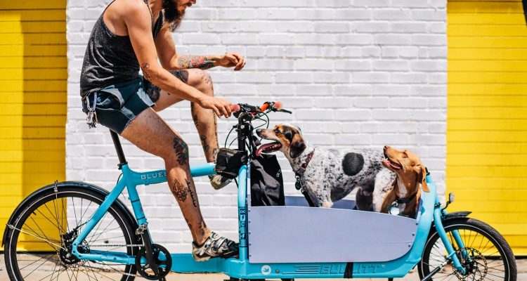 cycling buddies